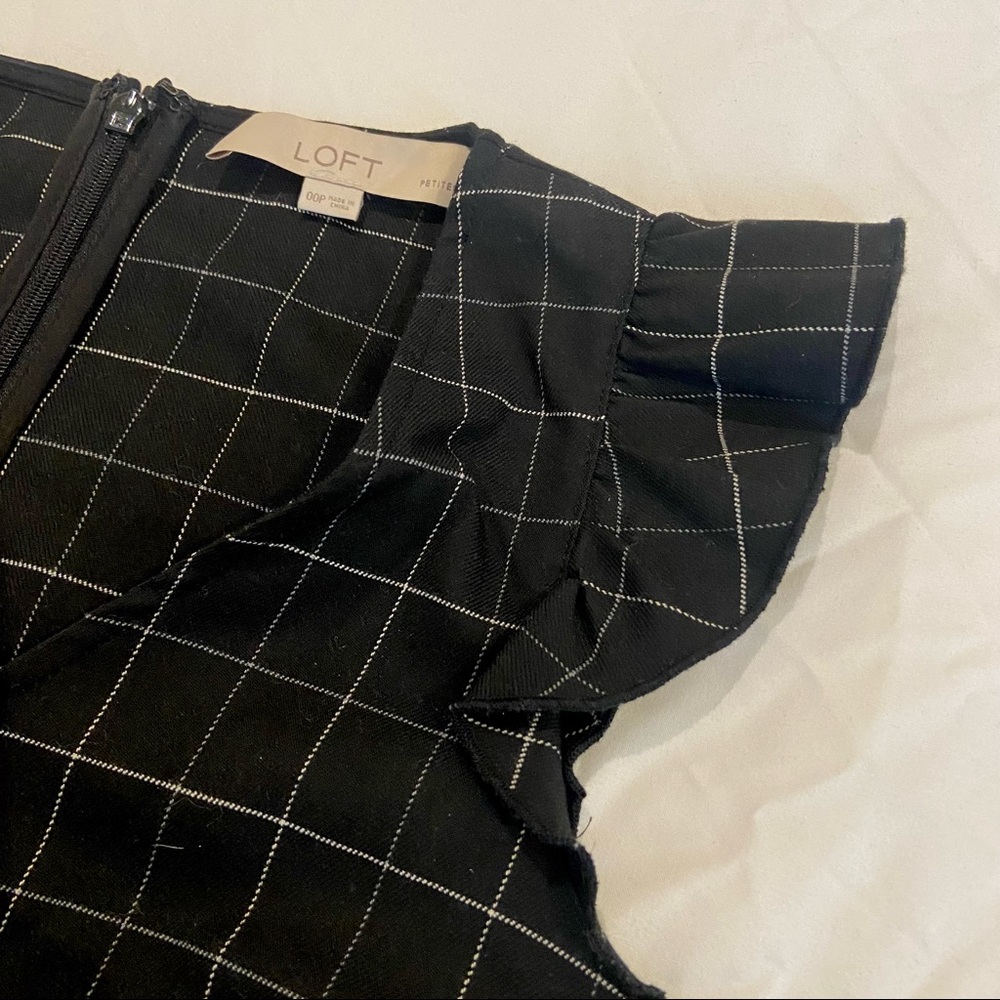 Loft Black Grid Print Windowpane Flutter Shift Dr… - image 4